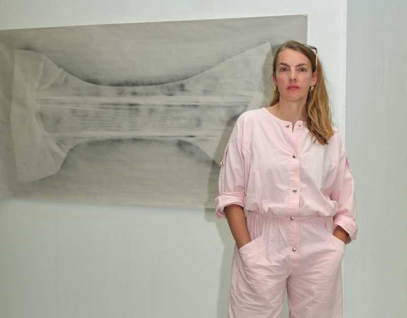 Kunst in Konstanz: Andrea Vogel erhält Konstanzer Kunstpreis 2022 - Junge Kunst online entdecken auf www.arttrado.de
