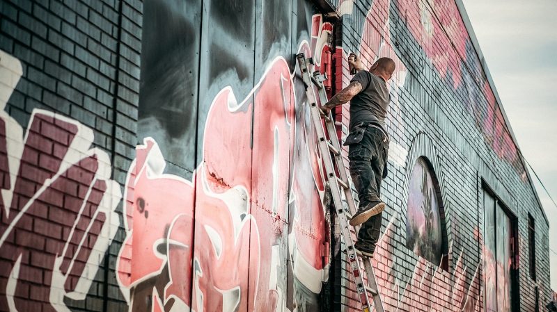 Graffiti-Buchmesse: die UNLOCK BOOK FAIR kommt nach Hamburg - EINE STADT WIRD BUNT: Subway Art. Streetart, Urban Art und vieles mehr... junge Kunst online entdecken auf ARTTRADO Plattform für Kunst und Kultur Veranstaltungen Kunst kaufen online künstler entdecken neues aus der kunstwelt kunstblog kunstnachrichten kunstmagazin kunstmarkt