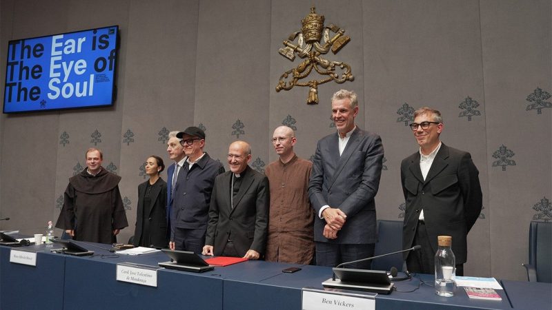 Vatikan-Pavillon auf der Biennale Venedig 2026: Patti Smith & Brian Eno - Kunst und Religion. Kunstveranstaltungen entdecken auf ARTTRADO.