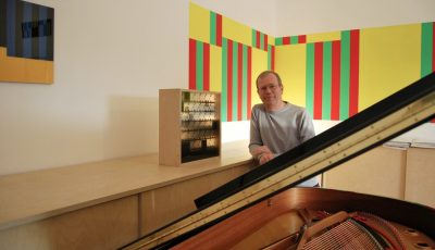Gerd Jansen im Interview: über Ordnung, Freiheit und fünf Jahrzehnte Kunst - Titelbild: Gerd Jansen mit Dmitry Garanin. Seit 2005 Professor im Fachbereich Physik des Lehman College der City University, New York. Seine Frau ist die bekannte Pianistin Elena Kuschnerova, mit der Gerd Jansen bereits drei Klavierabende veranstaltete.